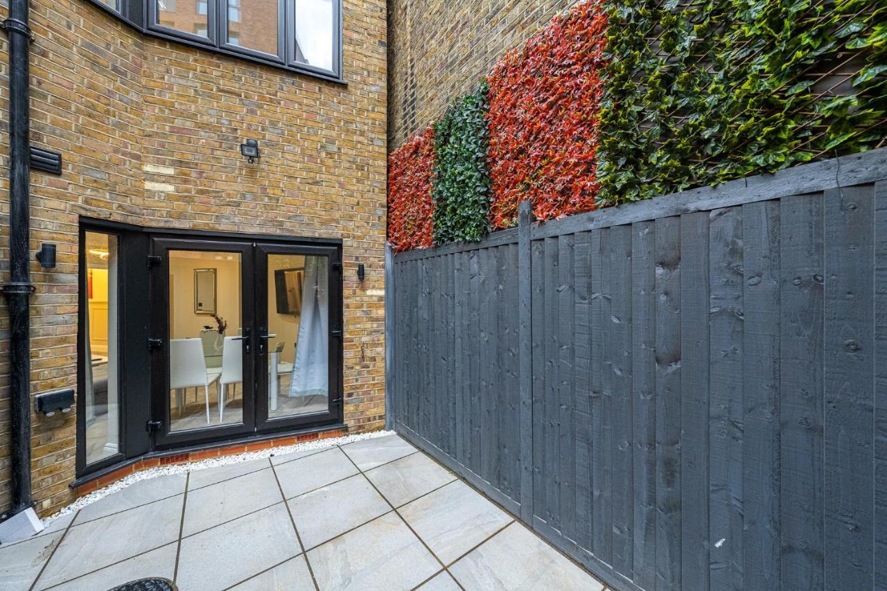 Brand New London Luxury House - Sleeps 8ヴィラ エクステリア 写真