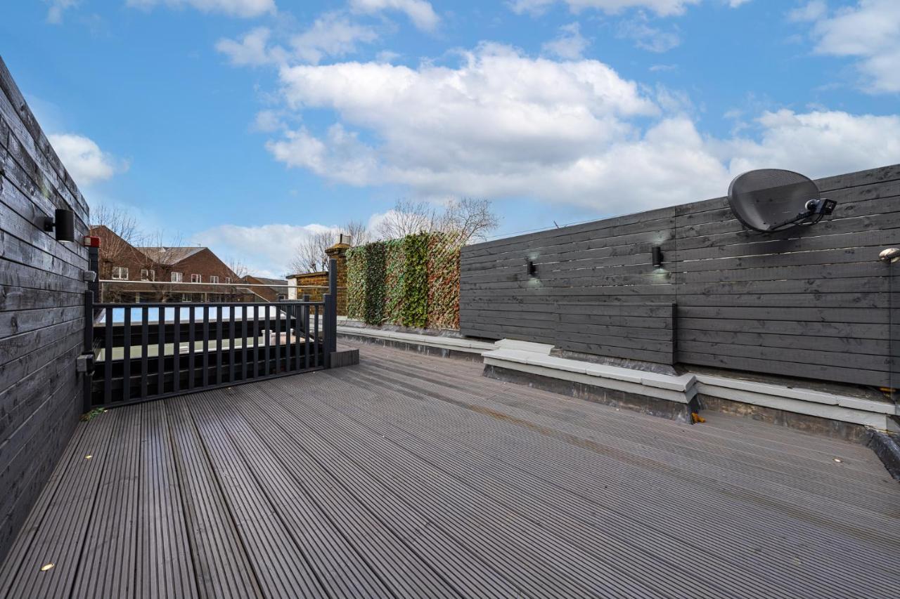 Brand New London Luxury House - Sleeps 8ヴィラ エクステリア 写真